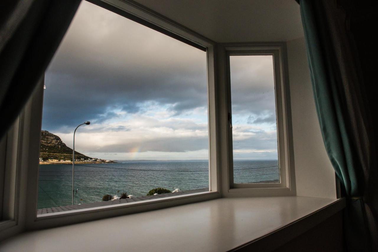 52 On Fish Hoek Cape Town Dış mekan fotoğraf