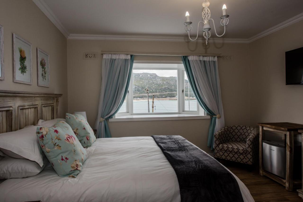 52 On Fish Hoek Cape Town Dış mekan fotoğraf